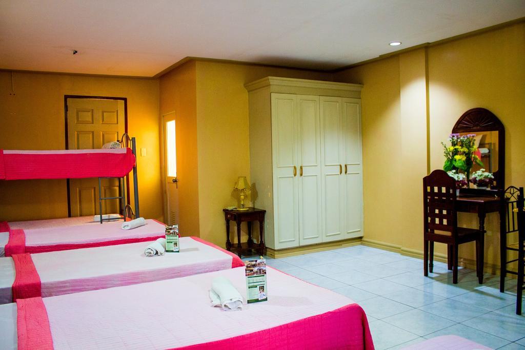Liberty Park Pension Puerto Princesa Buitenkant foto