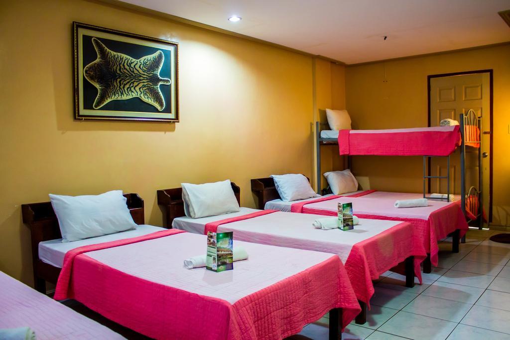 Liberty Park Pension Puerto Princesa Buitenkant foto
