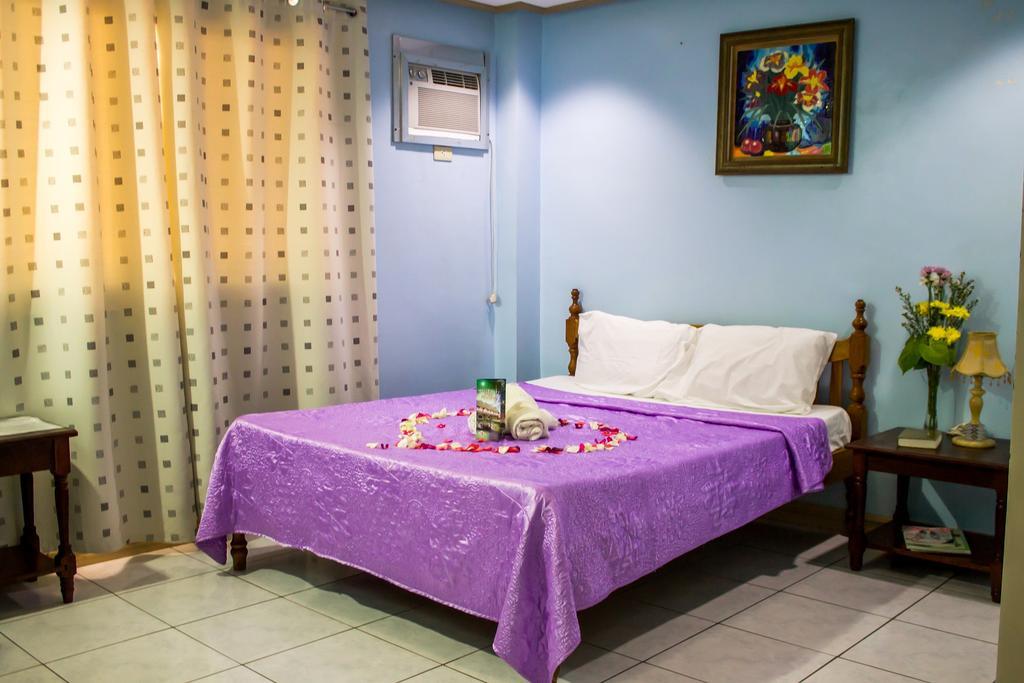 Liberty Park Pension Puerto Princesa Buitenkant foto