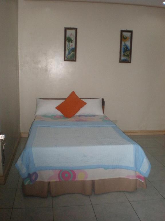 Liberty Park Pension Puerto Princesa Kamer foto