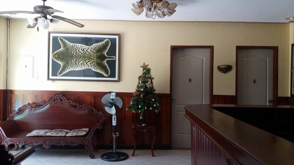 Liberty Park Pension Puerto Princesa Buitenkant foto