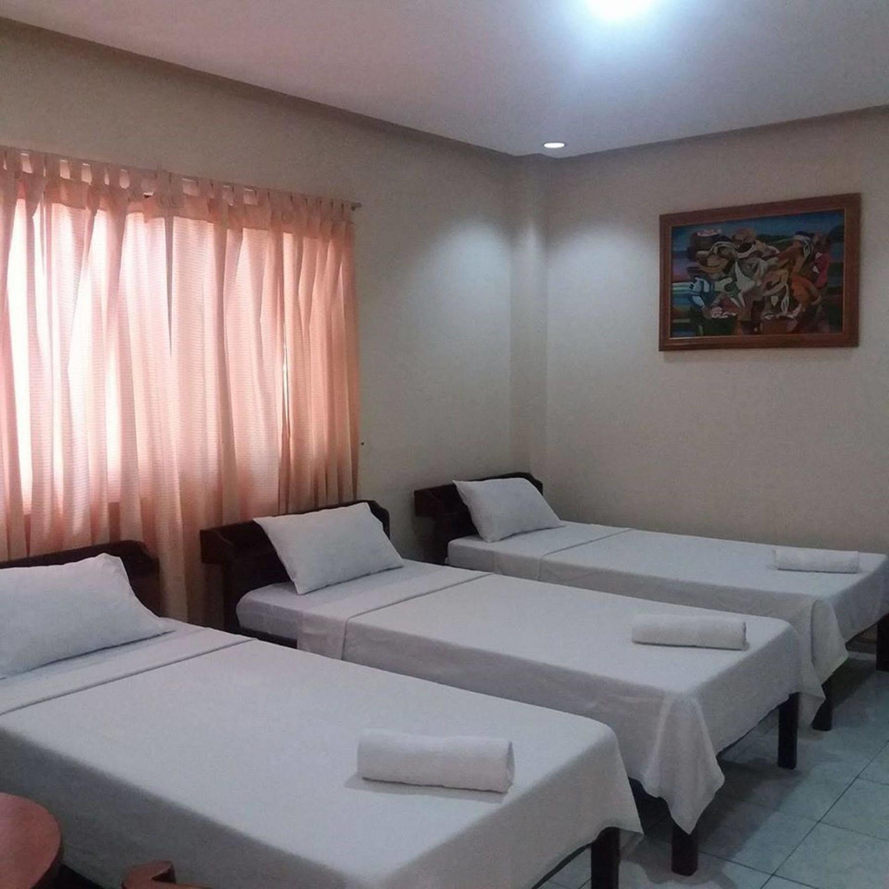 Liberty Park Pension Puerto Princesa Buitenkant foto